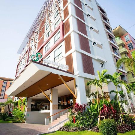 Crystal Jade Hotel Rayong Exterior photo